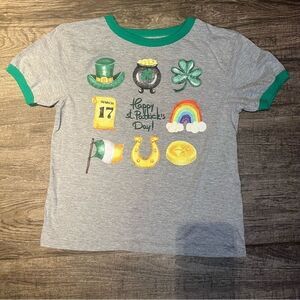 St. Patrick’s Day tee womens size M